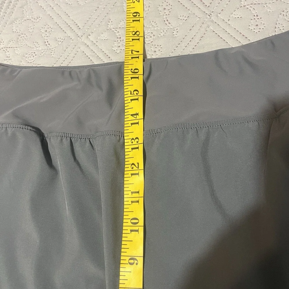 Baleaf Athletic Shorts Womens Gray‎ Pockets Dolphin Hem 3XL